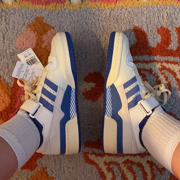 Adidas Forum Low - Blue! - Picture 2 of 4